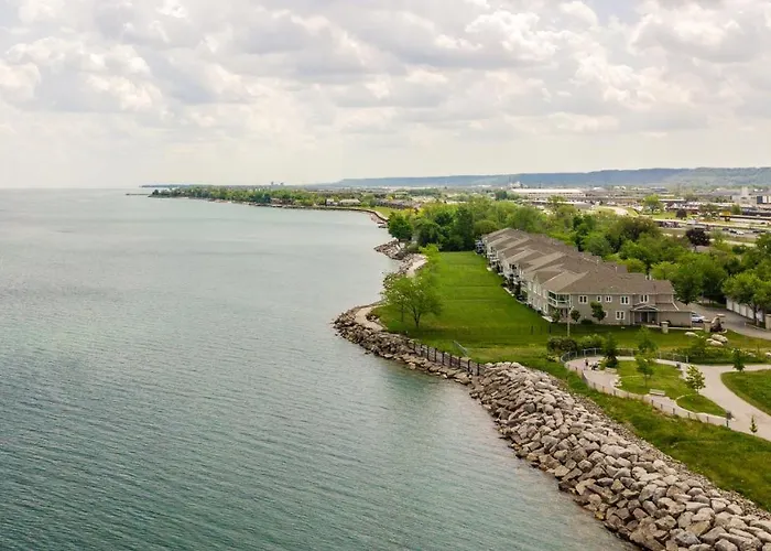 Globalstay Waterfront 5 Bedroom Townhouse Hot Tub Sauna Stoney Creek Hamilton